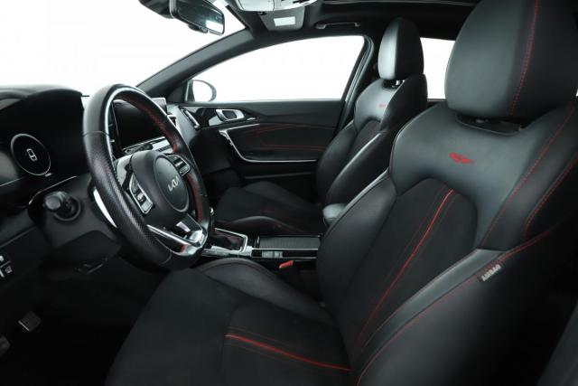 Kia Proceed image 1