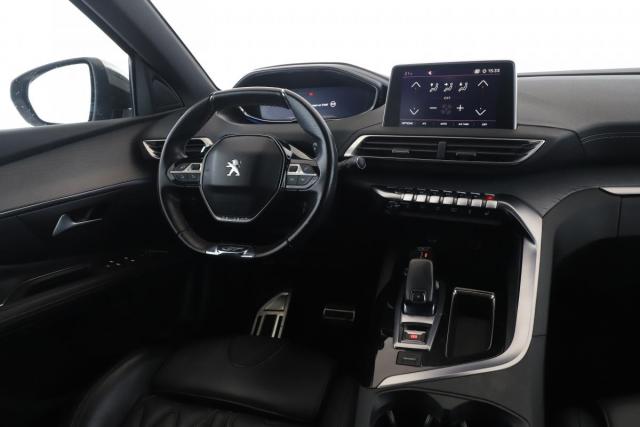 Peugeot 3008 image 2