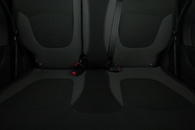 Renault Captur image 1