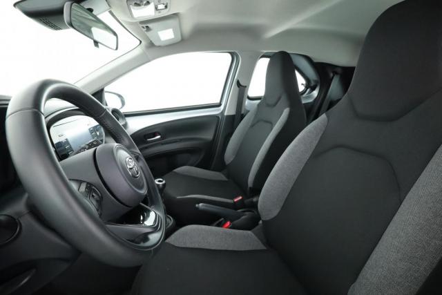 Toyota Aygo X image 7