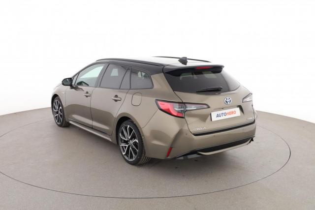 Toyota Corolla Touring Sports image 5