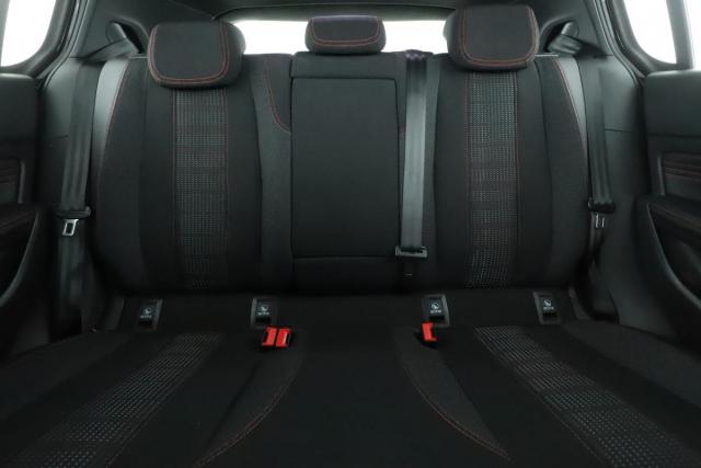 Peugeot 308 image 9
