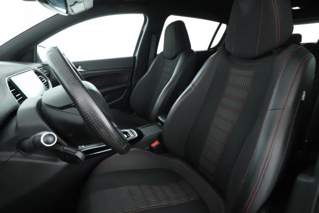 Peugeot 308 image 5