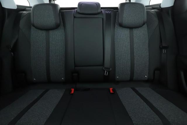 Peugeot 3008 image 9