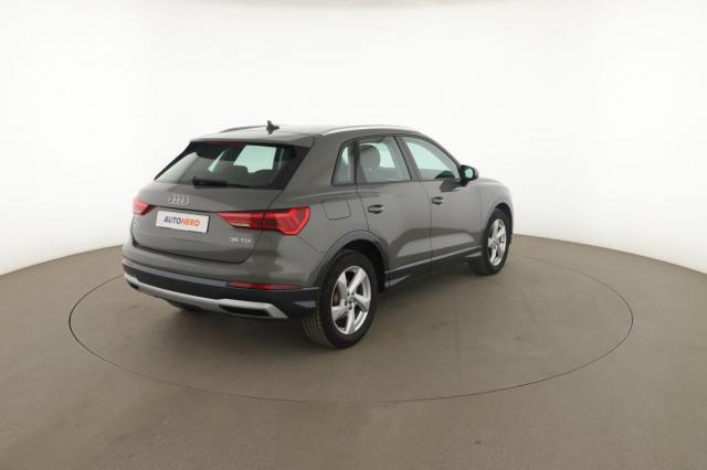 Audi Q3 image 4