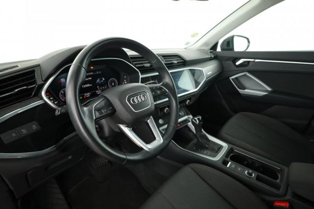 Audi Q3 image 1