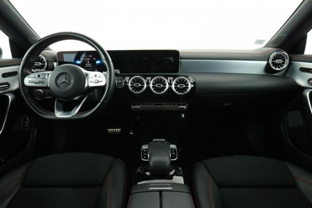 Mercedes Benz Cla Shooting Brake image 6