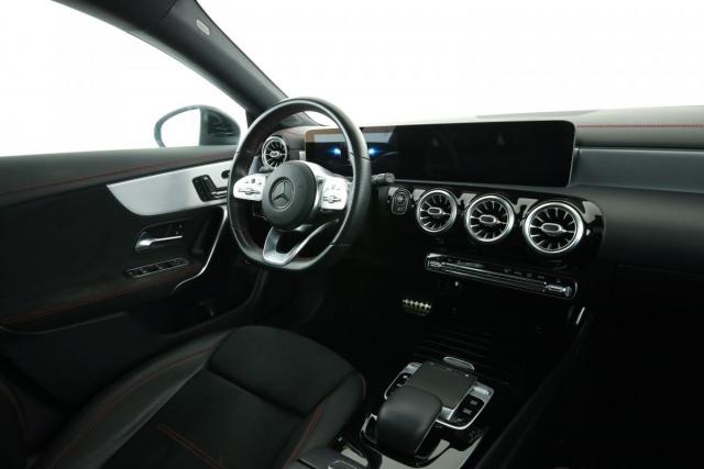 Mercedes Benz Cla Shooting Brake image 4
