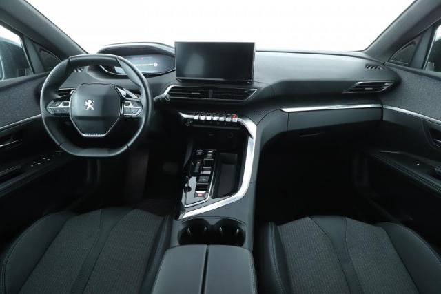 Peugeot 3008 image 3