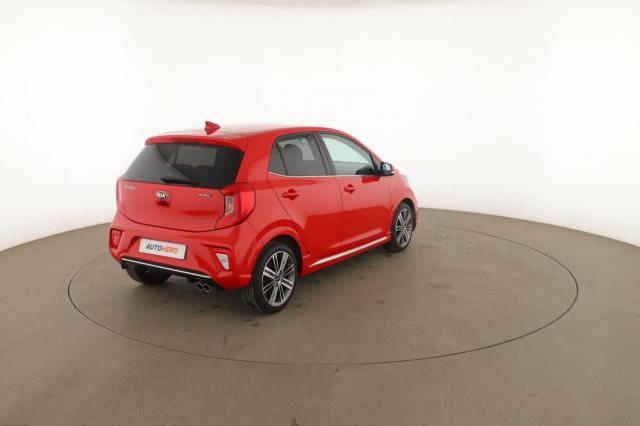Kia Picanto image 2