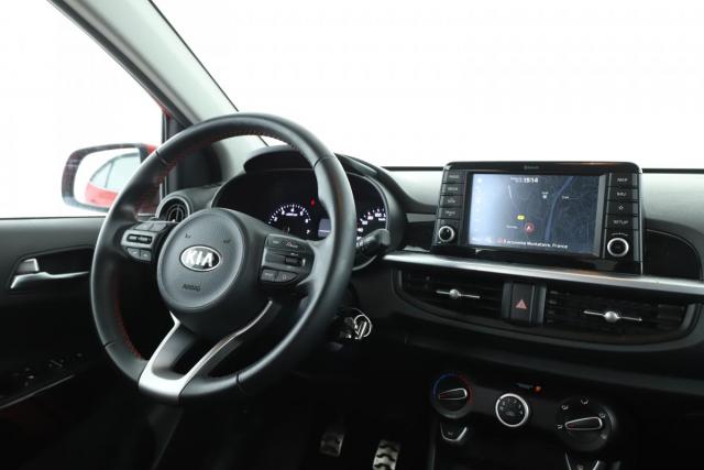 Kia Picanto image 8