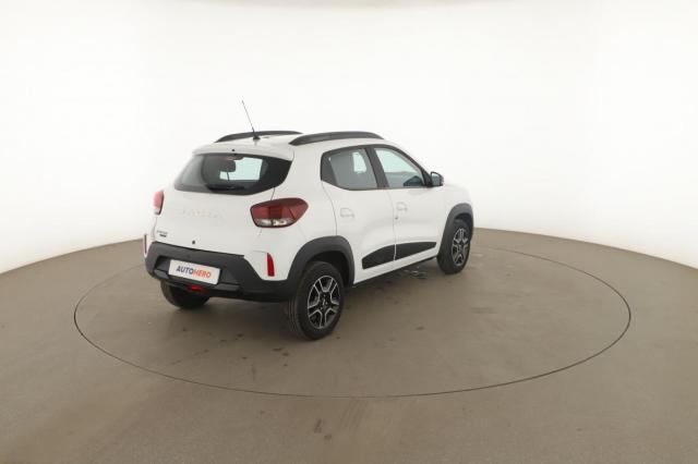Dacia Spring image 1