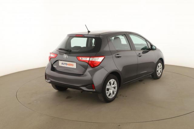 Toyota Yaris image 3