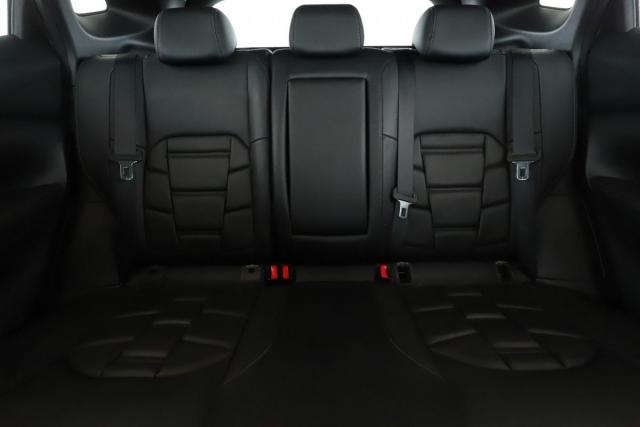 Nissan Qashqai image 1
