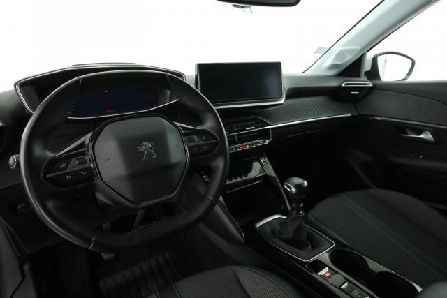 Peugeot 208 image 3