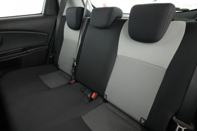 Toyota Yaris image 3