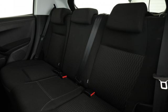 Peugeot 208 image 1