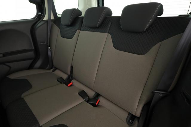 Ford Tourneo image 1
