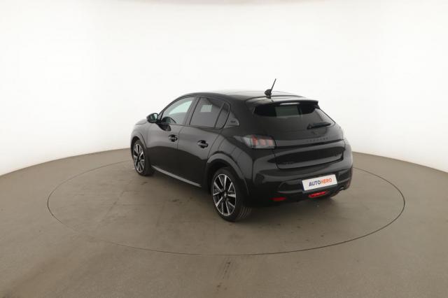 Peugeot 2008 image 4