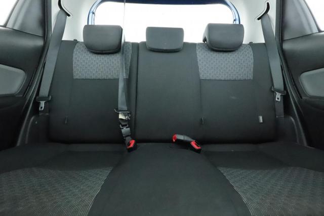 Toyota Yaris image 8