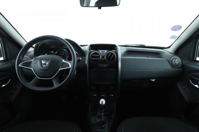 Dacia Duster image 8