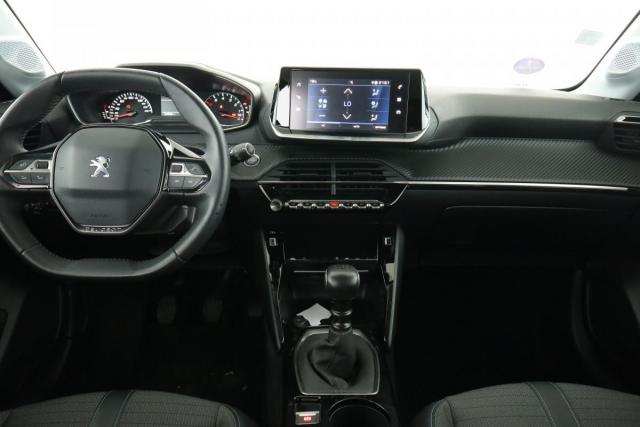 Peugeot 208 image 2