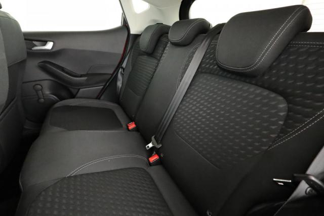 Ford Fiesta image 9