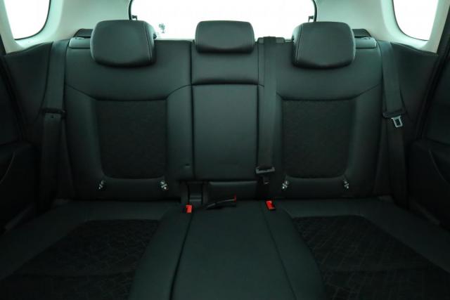 Peugeot 3008 image 2