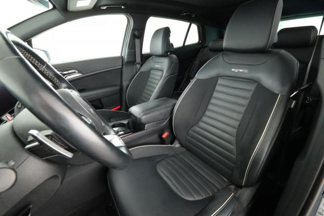Kia Sportage image 8