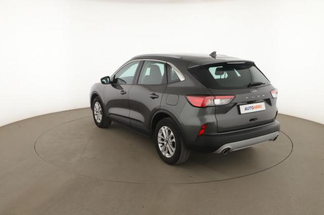 Ford Kuga image 5