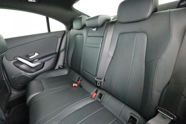 Mercedes Benz Cla image 4
