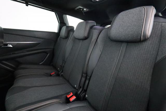 Peugeot 5008 image 5