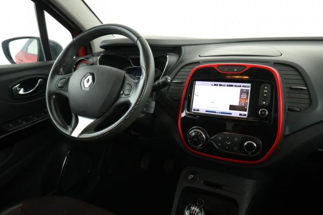 Renault Captur image 2