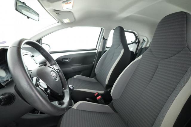 Toyota Aygo image 5