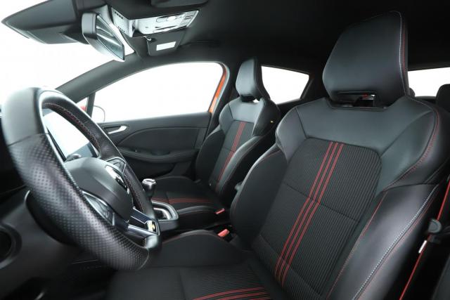 Renault Clio image 1