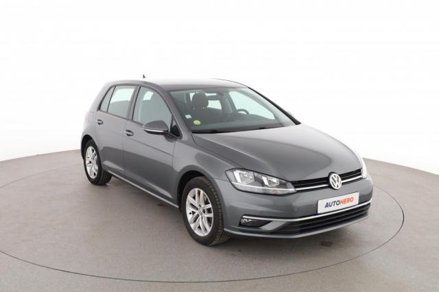 Volkswagen Golf image 2