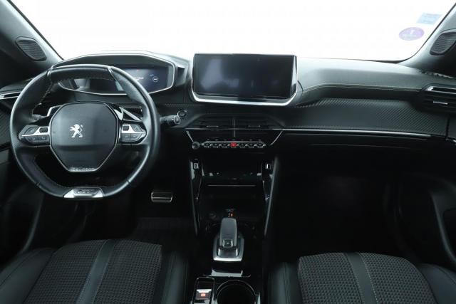 Peugeot 2008 image 5