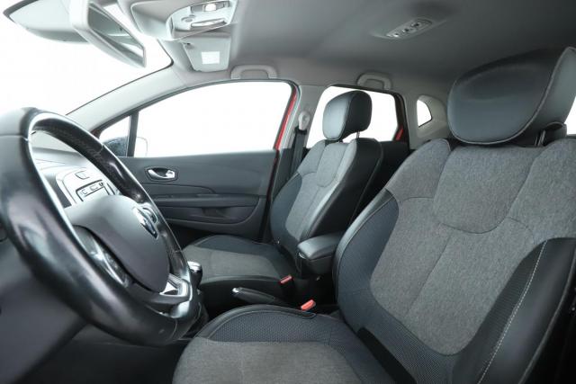 Renault Captur image 8