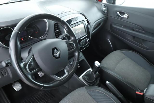 Renault Captur image 1