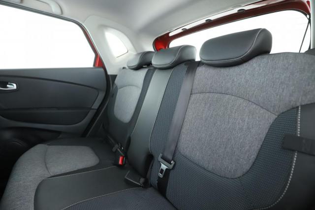 Renault Captur image 2