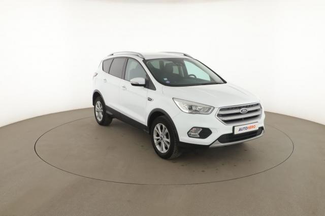 Ford Kuga image 3