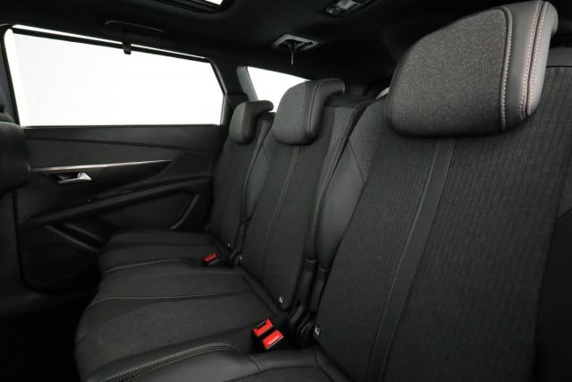 Peugeot 5008 image 5