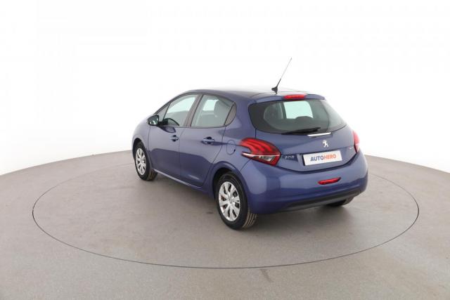Peugeot 208 image 5