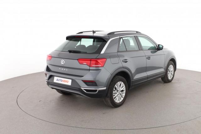 Volkswagen T-Roc image 3