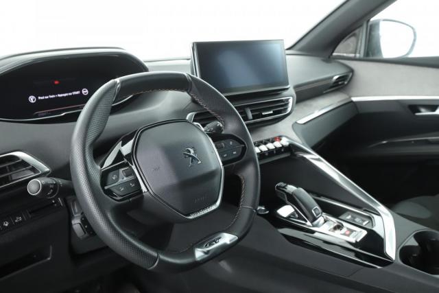 Peugeot 3008 image 3