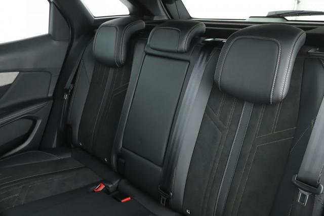Peugeot 3008 image 6