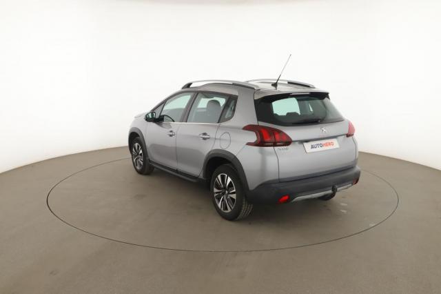 Peugeot 2008 image 6