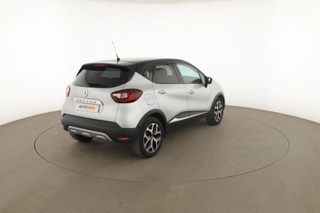 Renault Captur image 8