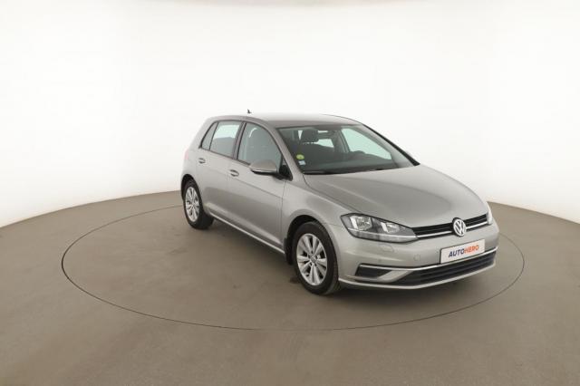 Volkswagen Golf image 1