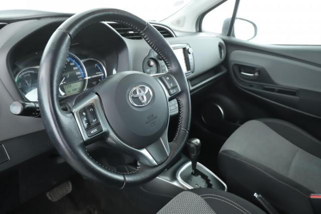 Toyota Yaris image 4